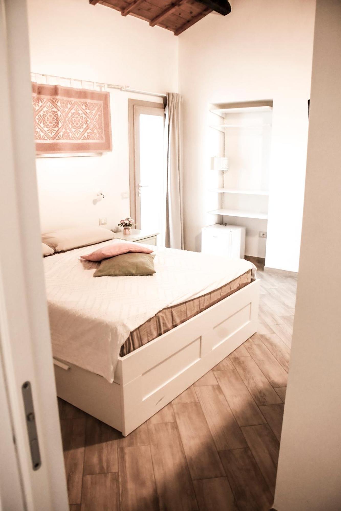 Bed and Breakfast Domu Virginia Кастиадас Экстерьер фото